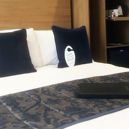 Hotel Five Mile Oksford Zewnętrze zdjęcie